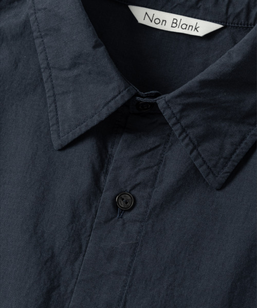 NONBLANK(ノンブランク)の「テンセルポケットシャツ_ダークネイビー(シャツ/ブラウス・メンズ・ダークネイビー・MEDIUM/LARGE/X-LARGE)」の4枚目の写真