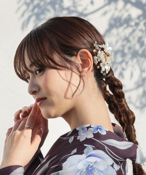 Honeys（ハニーズ）の「花モチーフヘアクリップ（和装小物・レディース・シルバー/ゴールド・FREE）」の4枚目の写真