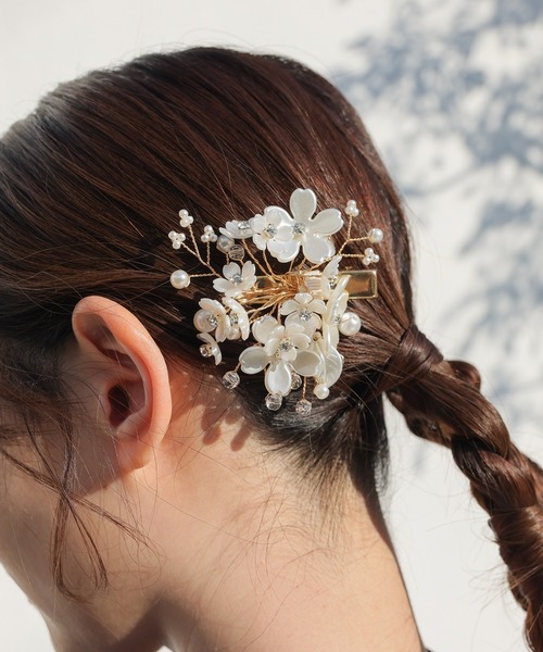 Honeys（ハニーズ）の「花モチーフヘアクリップ（和装小物・レディース・シルバー/ゴールド・FREE）」の5枚目の写真