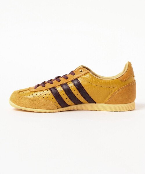 adidas(アディダス)の「adidas / JAPAN W(スニーカー・レディース・ダークブラウン/イエロー・24.5cm/24.0cm/23.5cm/23.0cm/25.0cm)」の6枚目の写真