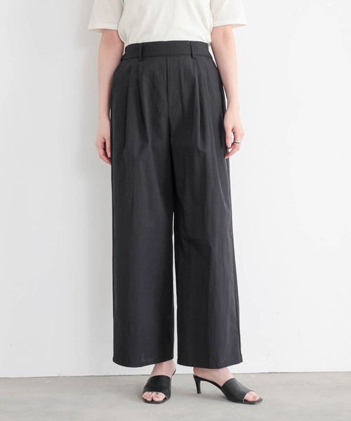 for/c（フォーシー）の「[低身長/高身長向けサイズ有]タックストレートパンツ【サスティナブル】（スラックス・レディース・ブラック/ベージュ・TM/LL/L/M/PM）」の3枚目の写真