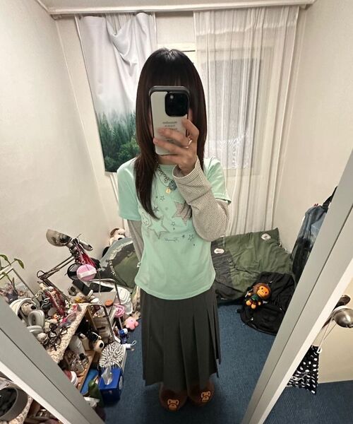 THE GREEN LAB（ザグリーンラボ）の「スターパッチSTレイヤードTシャツ[チャコールグレー]（Tシャツ/カットソー・レディース・その他・FREE）」の6枚目の写真