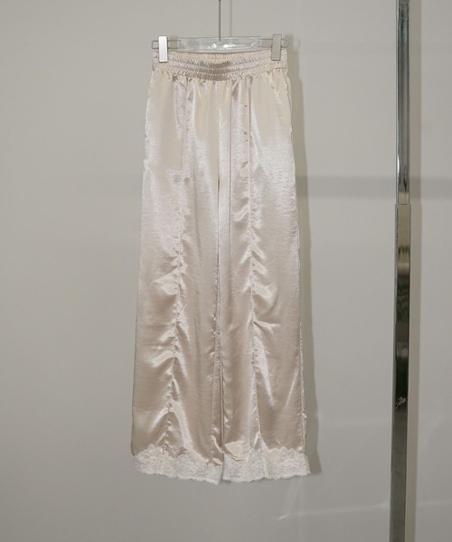 chuclla（チュクラ）の「レースヘム サテンワイドパンツ chw26s258（その他パンツ・レディース・アイボリー・L/M/S）」の9枚目の写真