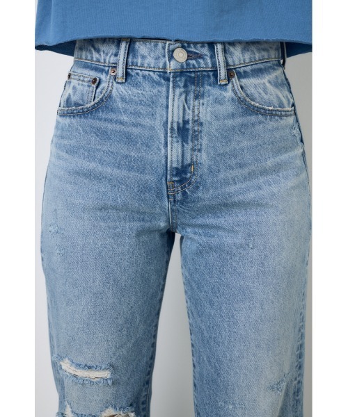 AZUL by moussy(アズールバイマウジー)の「【身長/骨格別着用画像あり】AZUL DENIM ダメージストレートデニム(デニムパンツ・レディース・アイボリー/ライトブルー・24inch/25inch/26inch/27inch)」の7枚目の写真