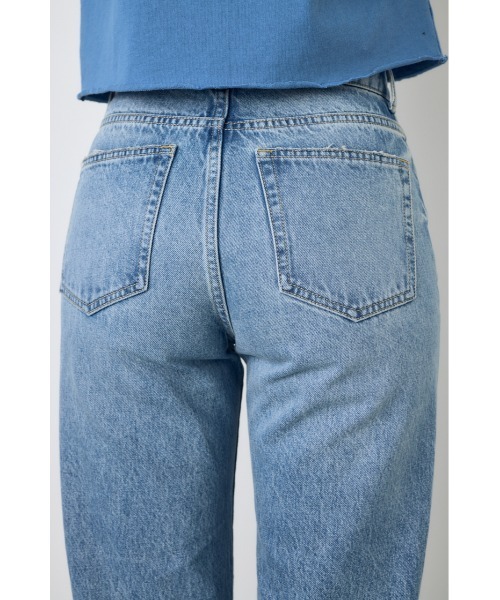 AZUL by moussy(アズールバイマウジー)の「【身長/骨格別着用画像あり】AZUL DENIM ダメージストレートデニム(デニムパンツ・レディース・アイボリー/ライトブルー・24inch/25inch/26inch/27inch)」の8枚目の写真