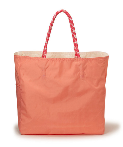 LeSportsac(レスポートサック)の「LARGE 2 WAY TOTE 2ウェイメレンゲ/コーラルパンチ(トートバッグ・レディース・ピンク・FREE)」の9枚目の写真
