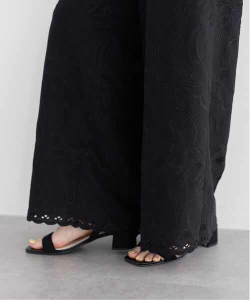YECCA VECCA(イェッカヴェッカ)の「刺繍ワイドパンツ【セットアップ対応】(その他パンツ・レディース・ブラック/ベージュ・M/S)」の16枚目の写真