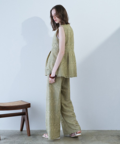 YECCA VECCA（イェッカヴェッカ）の「刺繍ワイドパンツ（その他パンツ・レディース・ブラック/ベージュ・M/S）」の6枚目の写真
