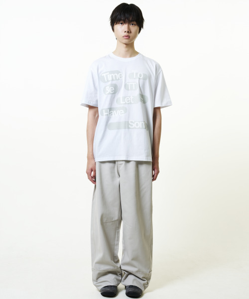 THECOLDESTMOMENT(ザコールデストモーメント)の「TCM cut out offset pocket pants (beige)(その他パンツ・レディース・その他・SMALL/MEDIUM/LARGE)」の4枚目の写真