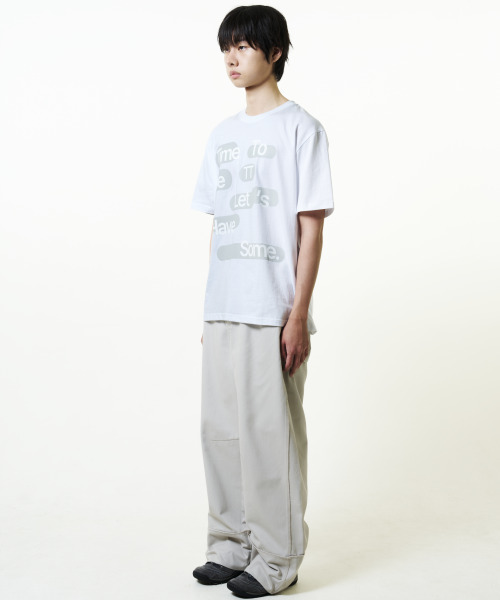 THECOLDESTMOMENT(ザコールデストモーメント)の「TCM cut out offset pocket pants (beige)(その他パンツ・レディース・その他・SMALL/MEDIUM/LARGE)」の3枚目の写真