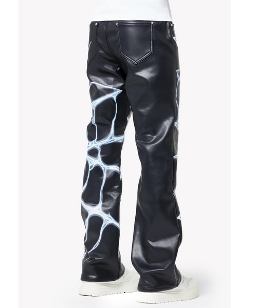 L.H.P（エルエイチピー）の「GUAPI/グアピ/Chrome Web Leather Pant（その他パンツ・メンズ・ブラック・34/32/30/28）」の4枚目の写真