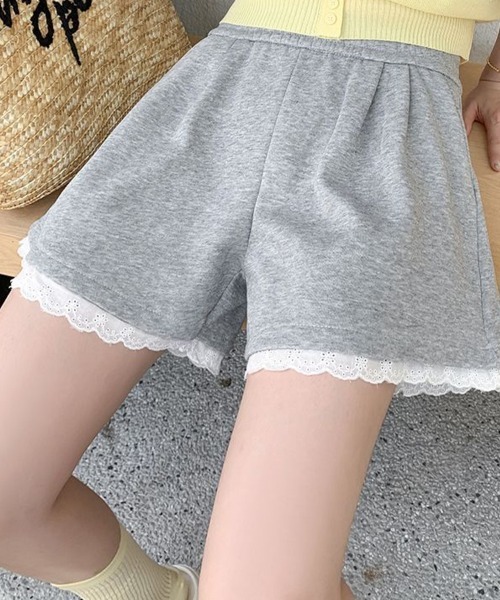mielu(ミエル)の「レースデザインショートパンツ(その他パンツ・レディース・グレー/ライトグレー/ブラック・LARGE/MEDIUM)」の9枚目の写真