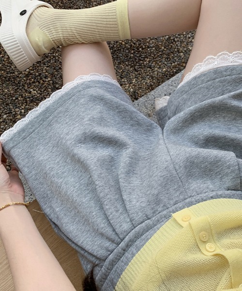 mielu(ミエル)の「レースデザインショートパンツ(その他パンツ・レディース・グレー/ライトグレー/ブラック・LARGE/MEDIUM)」の10枚目の写真