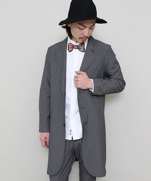 Lui's(ルイス)の「SUPERTHANKS×Lui's(スーパーサンクス×ルイス) ストライプチェスターコート(チェスターコート・メンズ・グレー/ネイビー・LARGE/SMALL/MEDIUM)」の1枚目の写真