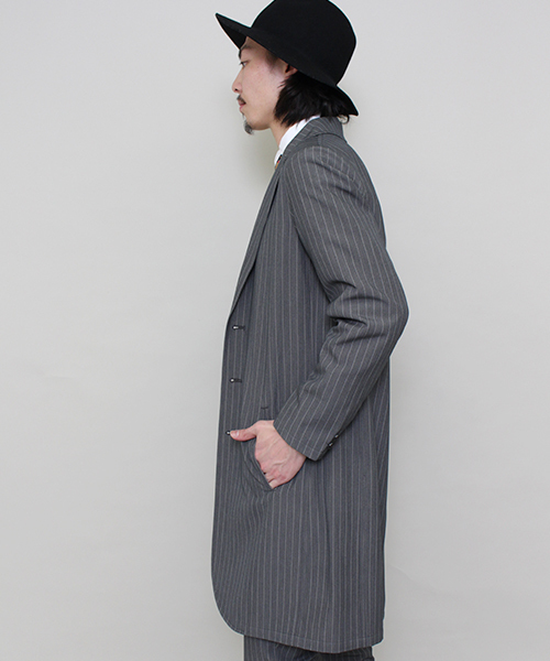 Lui's(ルイス)の「SUPERTHANKS×Lui's(スーパーサンクス×ルイス) ストライプチェスターコート(チェスターコート・メンズ・グレー/ネイビー・LARGE/SMALL/MEDIUM)」の3枚目の写真