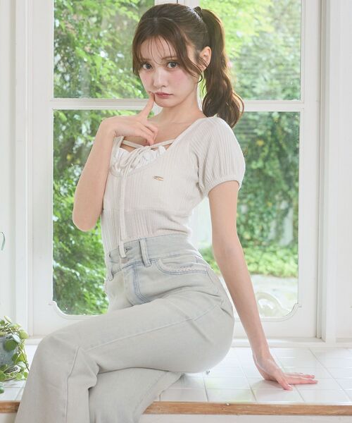 MAJESTIC LEGON(マジェスティックレゴン)の「リボンレイヤードライク半袖トップス(Tシャツ/カットソー・レディース・グレー/アイボリー/ブラック/ピンク・MEDIUM)」の1枚目の写真