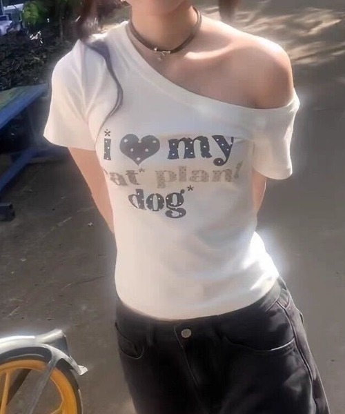 SHEPP(シープ)の「Y2K ドットハート柄グラフィックワンショルダー半袖Tシャツ(Tシャツ/カットソー・レディース・ホワイト・S/M)」の13枚目の写真