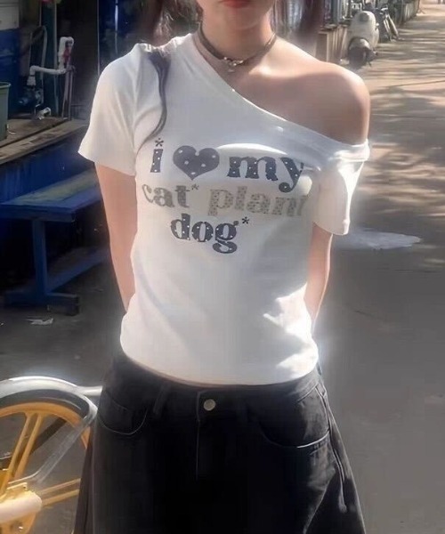 SHEPP(シープ)の「Y2K ドットハート柄グラフィックワンショルダー半袖Tシャツ(Tシャツ/カットソー・レディース・ホワイト・S/M)」の14枚目の写真