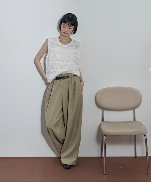THE YOn(ザヨン)の「トーションレース刺繍ノースリブラウス(その他トップス・レディース・オフホワイト/ブラック・FREE)」の12枚目の写真