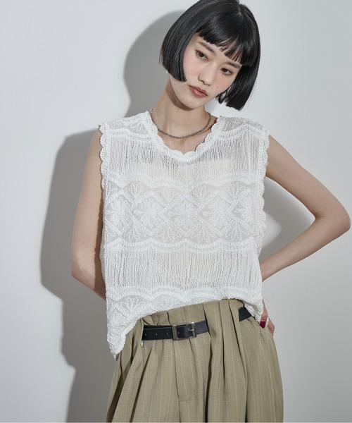 THE YOn(ザヨン)の「トーションレース刺繍ノースリブラウス(その他トップス・レディース・オフホワイト/ブラック・FREE)」の7枚目の写真