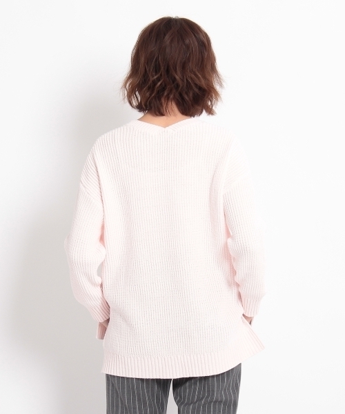 HusHusH（ハッシュアッシュ）の「Vネックニットプルオーバー（ニット/セーター・レディース・ブルー/グリーン/ピンク/ホワイト・03/02）」の8枚目の写真