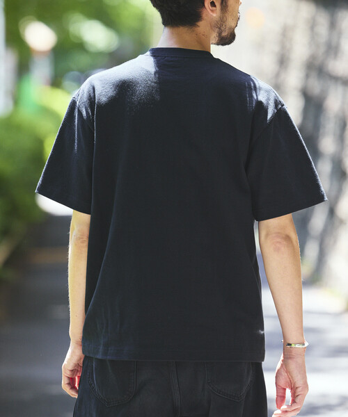 FREAK'S STORE(フリークスストア)の「HEAVY WEIGHT/ヘビーウェイト ショートスリーブ クルーネック ポケットTシャツ/10.5オンス(Tシャツ/カットソー・メンズ・その他9/レッド/ホワイト/オフホワイト/ライトグレー/ブラック・LARGE/MEDIUM/SMALL)」の21枚目の写真