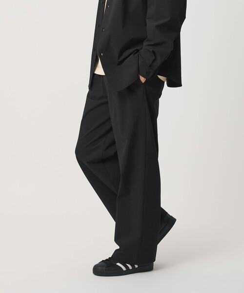 BEAUTY&YOUTH UNITED ARROWS(ビューティーアンドユースユナイテッドアローズ)の「360°MASTER 1プリーツ ストレート イージーパンツ NO.8 セットアップ対応 撥水 ストレッチ ウォッシャブル(その他パンツ・メンズ・ブラック/ダークブラウン/ダークグレー・M/S/XL/L)」の5枚目の写真