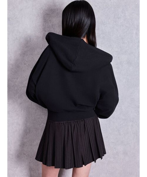 GYDA(ジェイダ)の「bijou string ZIP UPスウェットパーカー(パーカー・レディース・チャコールグレー/ブラック/オフホワイト・FREE)」の6枚目の写真