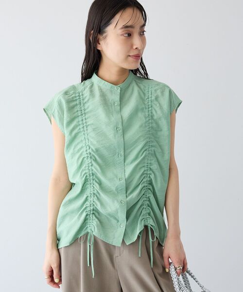 CRAFT STANDARD BOUTIQUE(クラフトスタンダードブティック)の「ドロストギャザーブラウス(シャツ/ブラウス・レディース・ライトブルー/ライトグリーン/ブラック・FREE)」の4枚目の写真