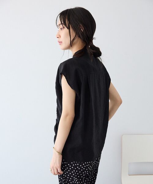 CRAFT STANDARD BOUTIQUE(クラフトスタンダードブティック)の「ドロストギャザーブラウス(シャツ/ブラウス・レディース・ライトブルー/ライトグリーン/ブラック・FREE)」の6枚目の写真