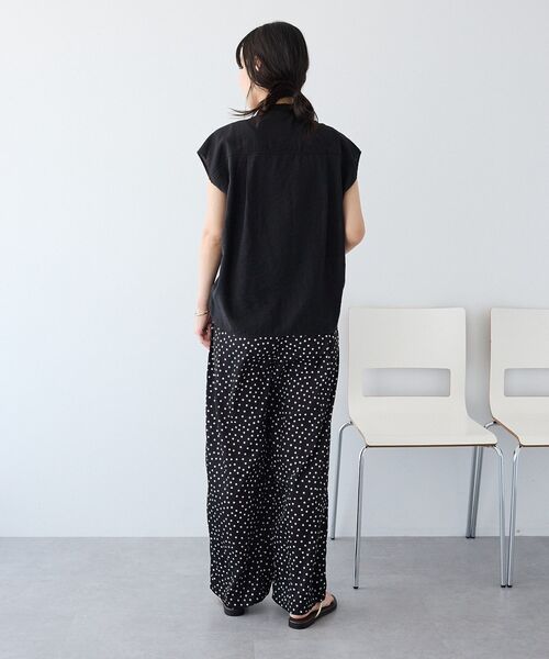 CRAFT STANDARD BOUTIQUE(クラフトスタンダードブティック)の「ドロストギャザーブラウス(シャツ/ブラウス・レディース・ライトブルー/ライトグリーン/ブラック・FREE)」の10枚目の写真