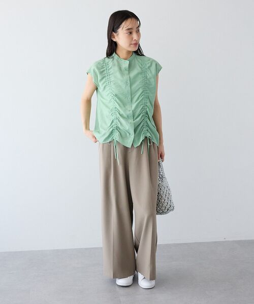 CRAFT STANDARD BOUTIQUE(クラフトスタンダードブティック)の「ドロストギャザーブラウス(シャツ/ブラウス・レディース・ライトブルー/ライトグリーン/ブラック・FREE)」の22枚目の写真