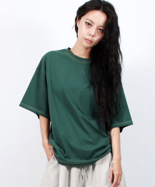 DEMARC（ドゥマーク）の「OUTSTITCH BOXY SHORT SLEEVE TEE - khaki（Tシャツ/カットソー・レディース・その他・MEDIUM/LARGE）」の8枚目の写真