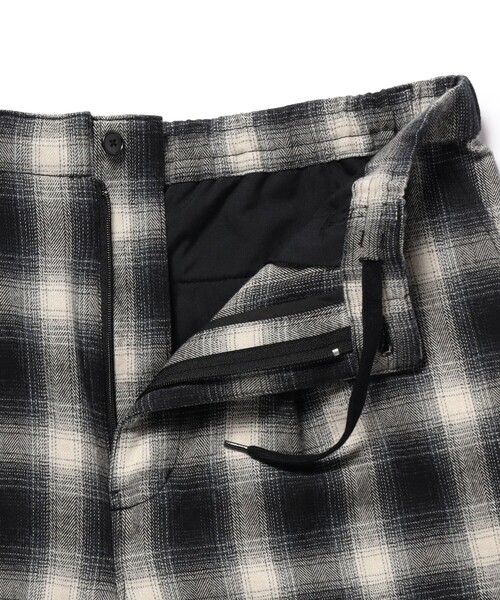 BEAMS(ビームス)の「チェック ショーツ(その他パンツ・メンズ・ブルー/ブラック・S/M/L/XL)」の7枚目の写真