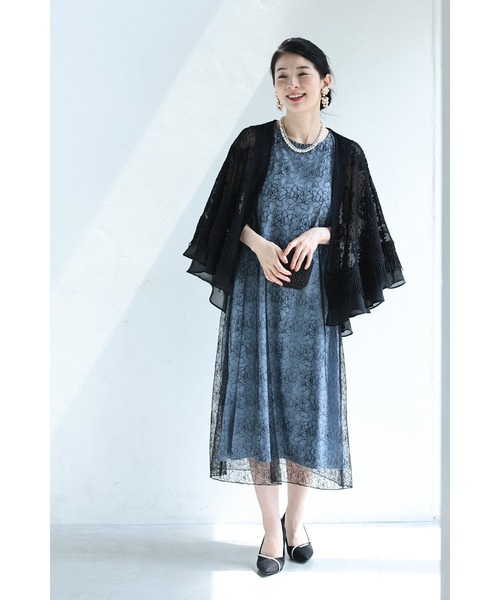cawaii(カワイイ)の「ズレ落ちにくい「着る」レースショール(カーディガン/ボレロ・レディース・ブラック/アイボリー・FREE)」の3枚目の写真