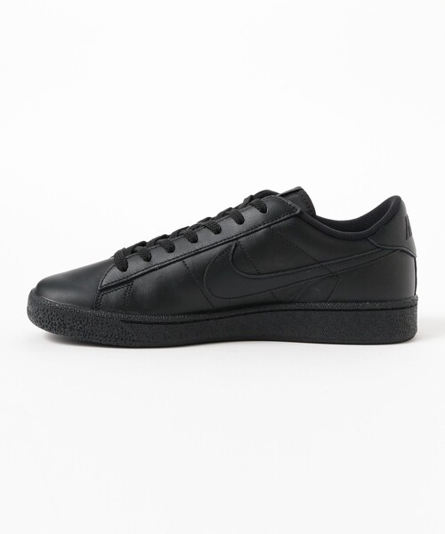 NIKE(ナイキ)の「NIKE / Tennis Classic CS(スニーカー・メンズ・ホワイト/ブラック・29.5cm/29.0cm/28.5cm/27.5cm/27.0cm/26.5cm/26.0cm/28.0cm)」の3枚目の写真