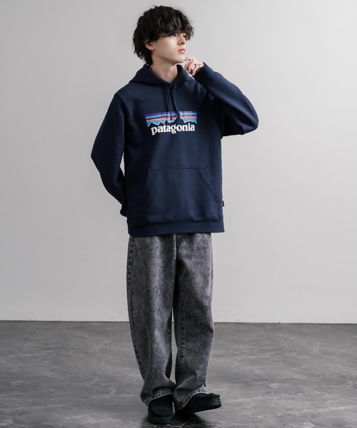 patagonia（パタゴニア）の「Patagonia パタゴニア M'S P-6 LOGO UPRISAL HOODY ロゴアップライザルフーディ/裏起毛長袖プルオーバーパーカー（パーカー・メンズ・グリーン/ネイビー/グレー/ブラック・S/XL/L/M）」の7枚目の写真