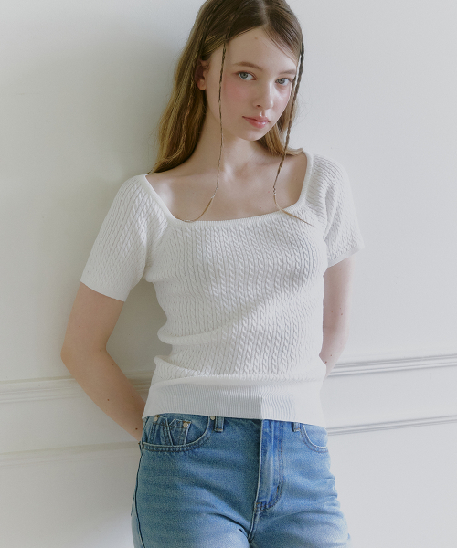 MICANE（ミケーネ）の「カーメンツイストショートスリーブニットT（Tシャツ/カットソー・レディース・レッド/ライトグレー/スカイブルー/アイボリー・1/2/3/4）」の8枚目の写真