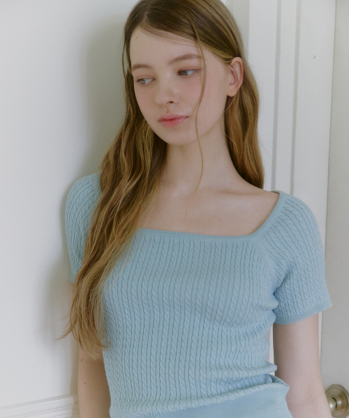 MICANE（ミケーネ）の「カーメンツイストショートスリーブニットT（Tシャツ/カットソー・レディース・レッド/ライトグレー/スカイブルー/アイボリー・1/2/3/4）」の13枚目の写真