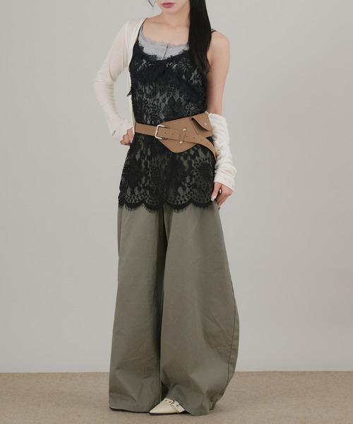 apres jour mignon by 側湾症ネキ(アプレジュールミニョンバイソクワンショウネキ)の「【apresjour mignon×ARIAZ】レースキャミソール(キャミソール・レディース・アイボリー/オフホワイト/ブラック・ONESIZE)」の17枚目の写真