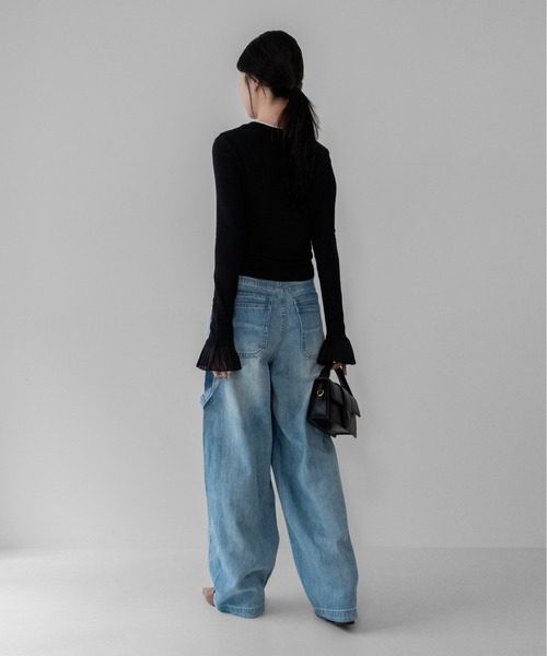 on:nue(オンニュ)の「【on:nue】プリーツカフスロングスリーブカットソー /26-27 AW COLLECTION(Tシャツ/カットソー・レディース・ホワイト/ブラック・FREE)」の16枚目の写真
