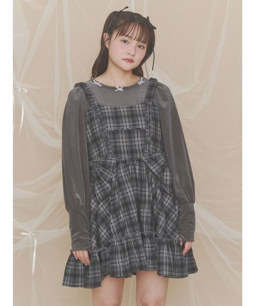merry jenny(メリージェニー)の「パフスリーブベロアトップス(Tシャツ/カットソー・レディース・その他1/チャコールグレー/オフホワイト・FREE)」の11枚目の写真