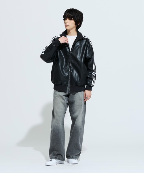adidas(アディダス)の「プレザー3Sトラックトップ / ジャージ / アディダスオリジナルス adidas Originals(ジャージ・メンズ・ブラック・XX-LARGE/SMALL/X-LARGE/LARGE/MEDIUM/3XL/XX-SMALL/X-SMALL)」の4枚目の写真