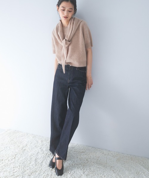 URBAN RESEARCH ROSSO WOMEN(アーバンリサーチ ロッソ)の「ストール付ハーフスリーブファーニット(ニット/セーター・レディース・ベージュ系その他/ライトブルー/オフホワイト・FREE)」の14枚目の写真