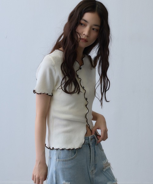 Clum(クルム)の「contrast mellow rib top / 配色メロウリブトップス(Tシャツ/カットソー・レディース・アイボリー・FREE)」の8枚目の写真