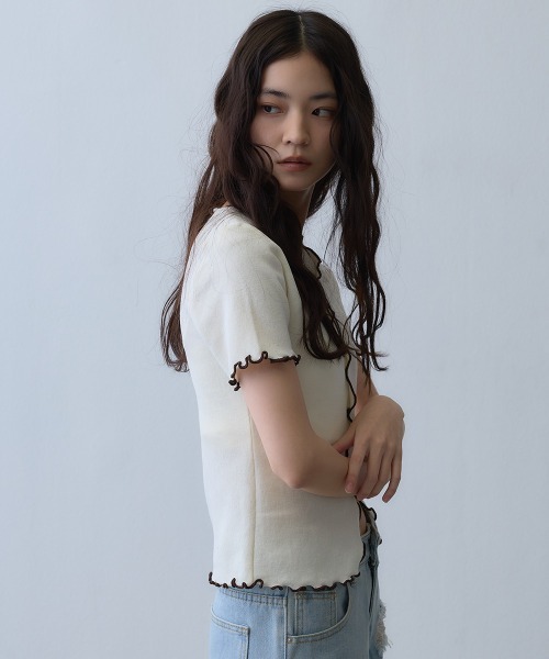 Clum(クルム)の「contrast mellow rib top / 配色メロウリブトップス(Tシャツ/カットソー・レディース・アイボリー・FREE)」の9枚目の写真