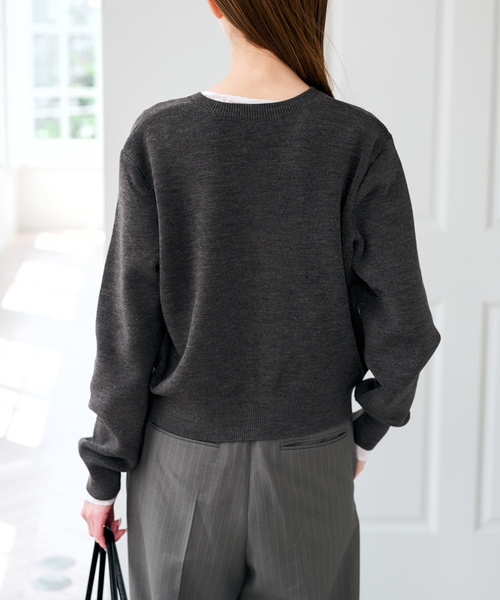 U by SPICK&SPAN(ユーバイスピックアンドスパン)の「ビジューニットカーディガン(カーディガン/ボレロ・レディース・グリーン/チャコールグレー/ホワイト・FREE)」の9枚目の写真