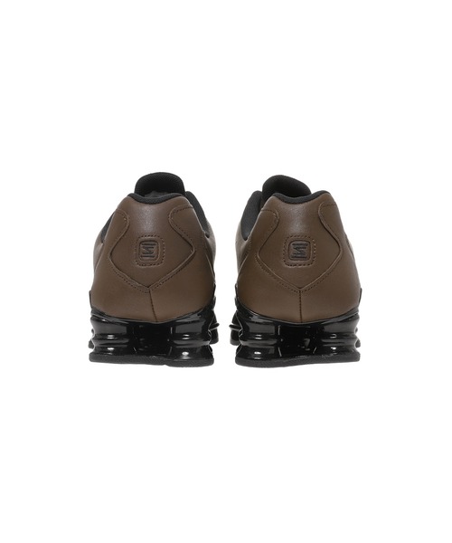 NIKE（ナイキ）の「NIKE SHOX TL SE IR2097-200（スニーカー・メンズ・ブラウン・28cm/26.5cm/26cm/24cm/24.5cm/25cm/27.5cm/27cm）」の4枚目の写真
