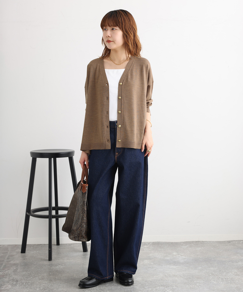 journal standard L'essage(ジャーナルスタンダードレサージュ)の「CASHWOOL Vネックカーディガン(カーディガン/ボレロ・レディース・ライトグレー/ブルー/ブラウン系その他・FREE)」の14枚目の写真