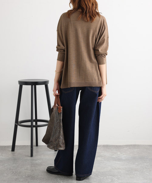 journal standard L'essage(ジャーナルスタンダードレサージュ)の「CASHWOOL Vネックカーディガン(カーディガン/ボレロ・レディース・ライトグレー/ブルー/ブラウン系その他・FREE)」の16枚目の写真